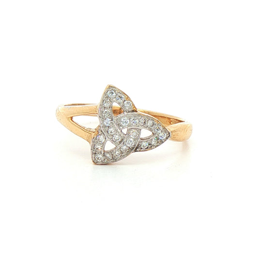 Trinity Knot Ring Set with Natural Diamonds