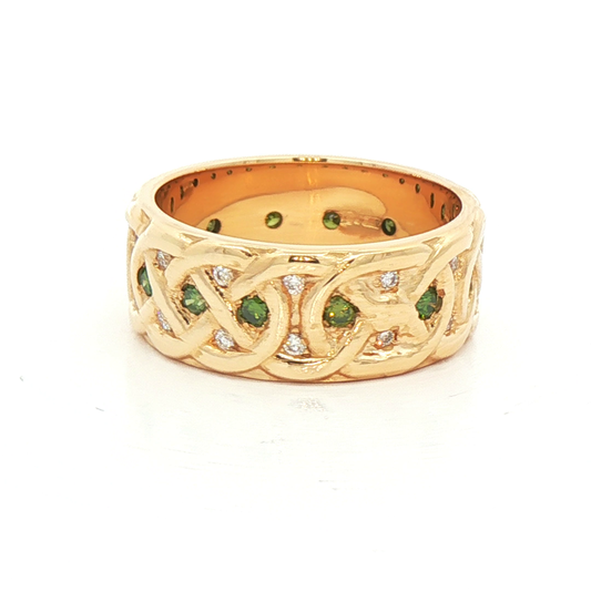 Multistone Ring with Natural Green & Natural White Diamonds