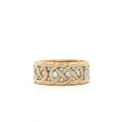 Celtic Knot Band with Natural Diamond