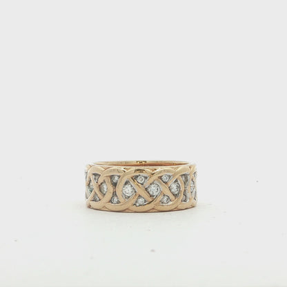 Celtic Knot Band with Natural Diamond